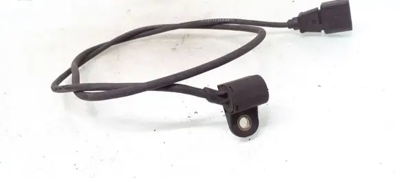 Volkswagen PASSAT B5.5 Camshaft position sensor 038906433A