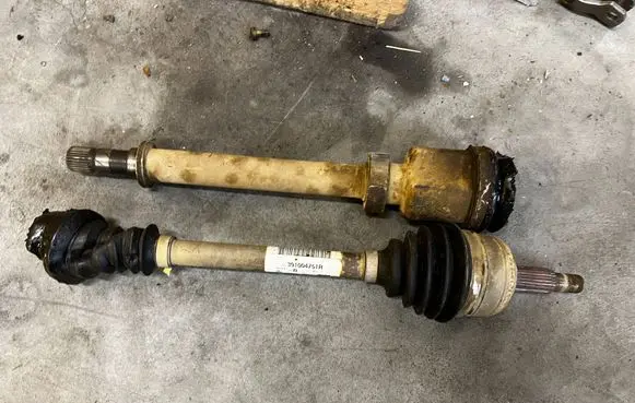 Dacia Dokker Front driveshaft 391004751R