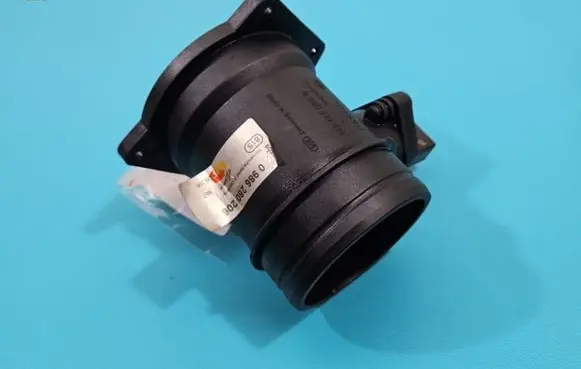 Audi A4 S4 B5 8D Mass air flow meter 0280218013 IMPRK1438127