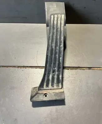BMW X5 E70 Accelerator throttle pedal 677264502