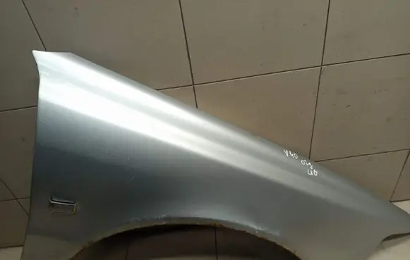 Volvo S40, V40 Fender