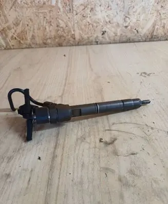Mercedes-Benz A W168 Fuel injector 0445110116
