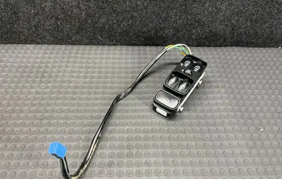 Mercedes-Benz C W203 Electric window control switch A2098203410