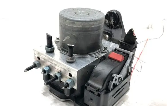 Audi A4 S4 B9 8W ABS Pump 8W0907379AR