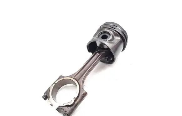 Volvo C70 Piston with connecting rod D5244T8