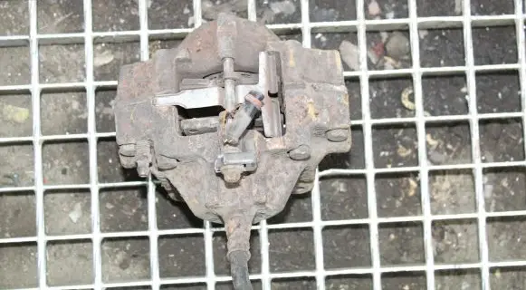 Mercedes-Benz CLK A209 C209 Rear brake caliper