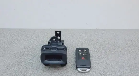 Volvo V60 Ignition lock 28227917 30659607