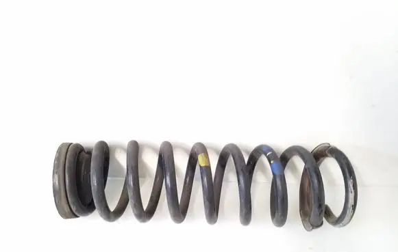 Hyundai i40 Rear coil spring