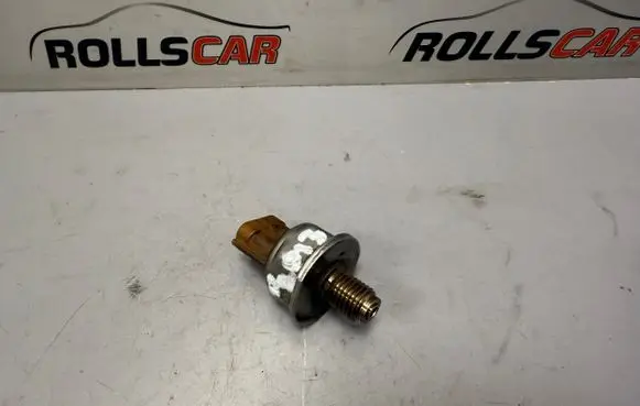 Mitsubishi Outlander Fuel pressure sensor 