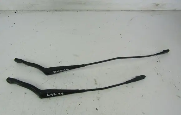 Opel Corsa D Front wiper blade arm 