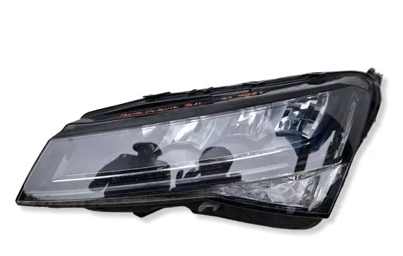 Skoda Superb B8 (3V) Headlight/headlamp 3V1941015C MDE9224281