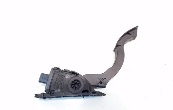 Ford Focus Accelerator throttle pedal 6PV01036830 BV619F836AB
