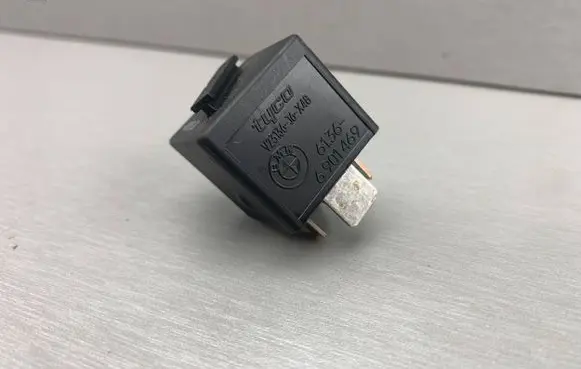 BMW 1 E81 E87 Other relay 6901469 61366901469 61360141228