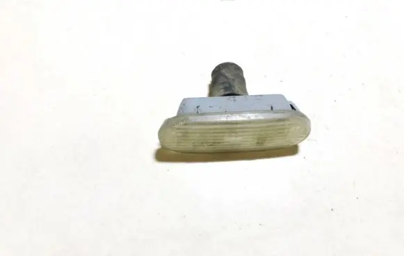 Volkswagen PASSAT B5 Front fender indicator light 1j5949117