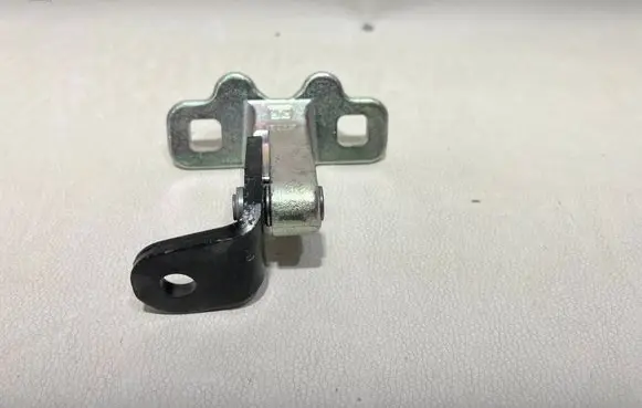 Tesla Model Y Rear door lower hinge 1626079-00-C
