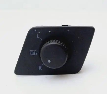 Wing mirror switch