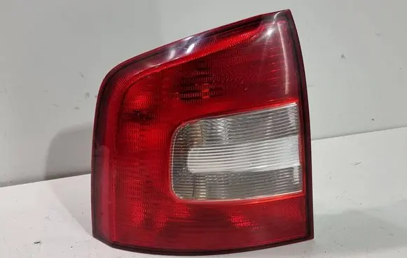 Skoda Octavia Mk2 (1Z) Rear/tail lights 1Z9945095A