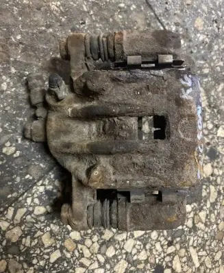 Hyundai Tucson JM Rear brake caliper