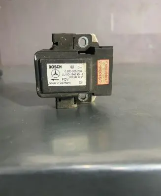 Mercedes-Benz E W211 ESP acceleration yaw rate sensor 0005422481 0015404517 0265005230