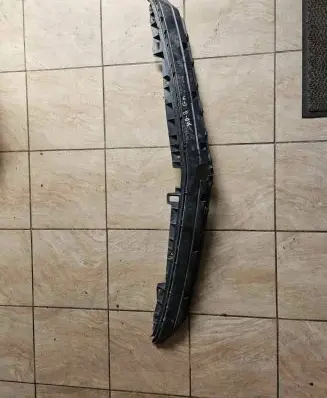 Mercedes-Benz B W246 W242 Front bumper mounting bracket A2468850365