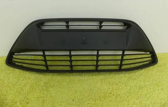 Ford C-MAX II Front bumper lower grill AM51-17K945-A
