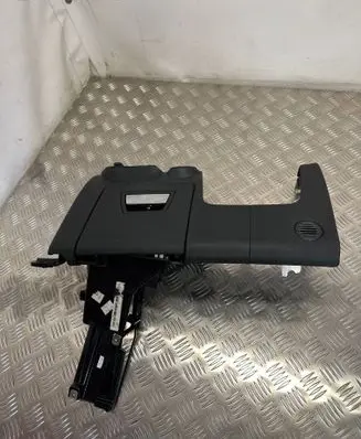 Maserati Ghibli Dashboard lower bottom trim panel 06700257710