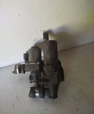 Coolant heater control valve
