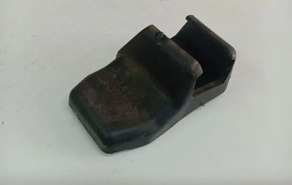 Toyota Corolla E120 E130 Rear seat side bottom trim 7213802040