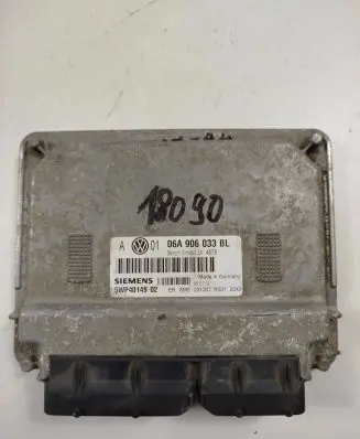 Volkswagen Golf IV Engine control unit/module 06A906033BL 5WP40149