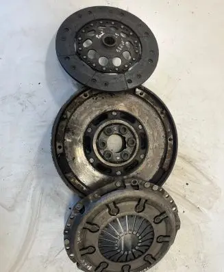 Volkswagen PASSAT B5.5 Clutch set kit 266AN 06823