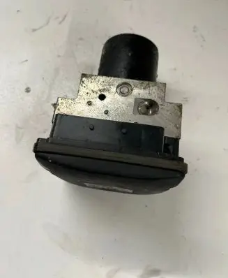 BMW 5 E60 E61 ABS Pump 6783360