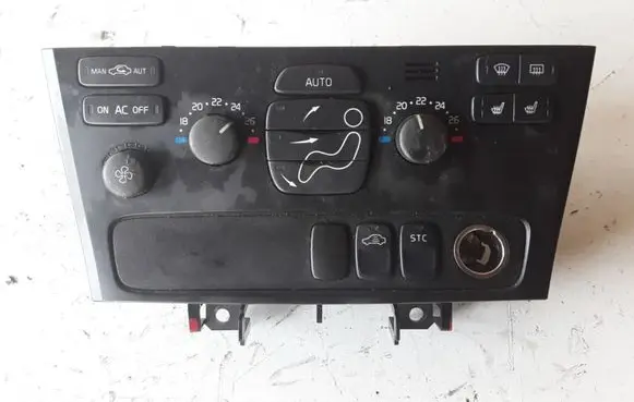 Volvo S60 Climate control unit 8691876