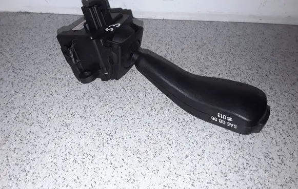 BMW 5 E39 Indicator stalk 8363668