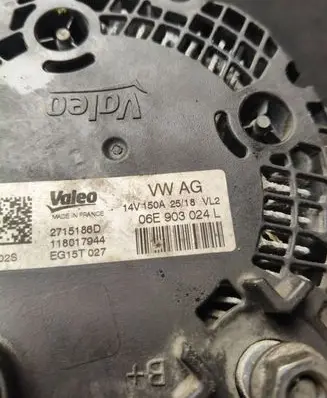 Audi A5 Generator/alternator 06E903024L 2715186D 118017944