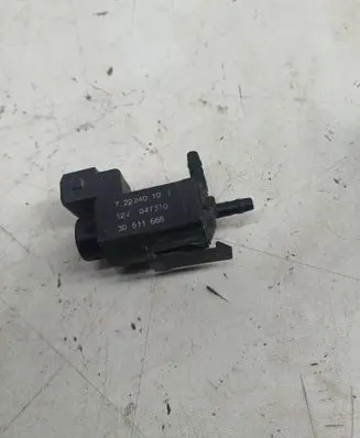 Volvo XC90 Turbo solenoid valve 72224010 30611668 04T310