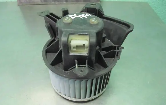 Peugeot Bipper Heater fan/blower 507730100 507830100 5T7430200