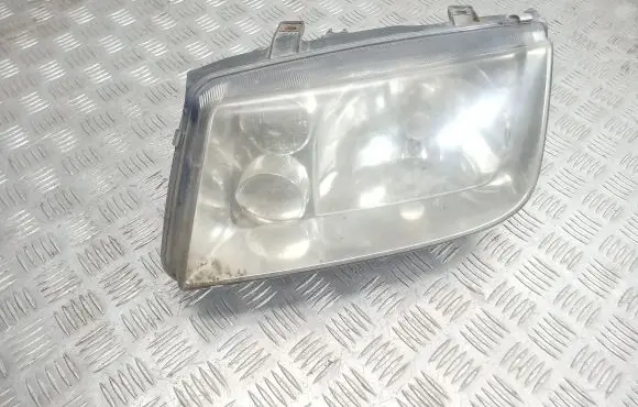 Volkswagen Bora Headlight/headlamp 