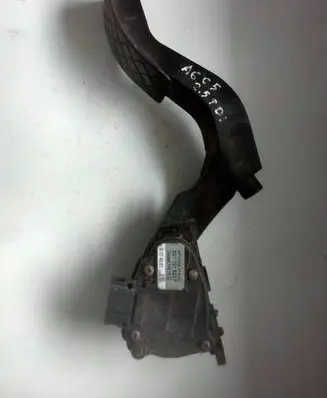 Audi A6 S6 C5 4B Accelerator throttle pedal 8D1721523F