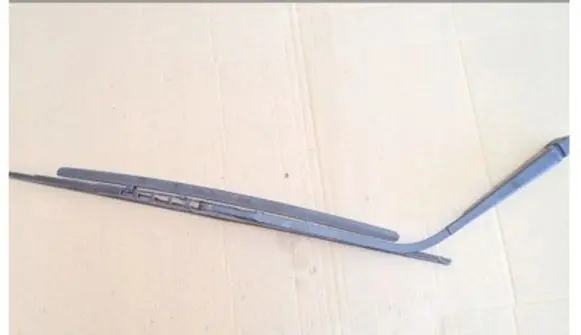 Renault Laguna I Rear wiper blade arm