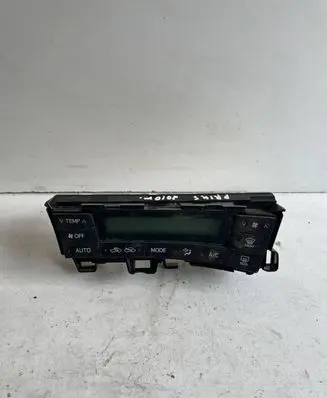 Toyota Prius (XW30) Climate control unit 75D726