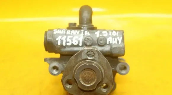 Volkswagen Sharan Power steering pump 98VW3A674AA