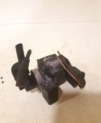 Audi A4 S4 B7 8E 8H Turbo solenoid valve 059906629A