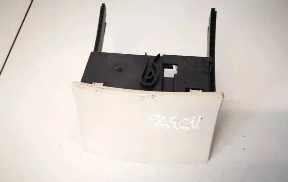 Mercedes-Benz E W211 Car ashtray e039714022