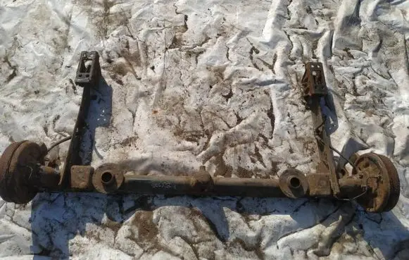Chrysler PT Cruiser Rear subframe 