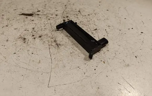 Opel Insignia B Keyless system antenna 13580788