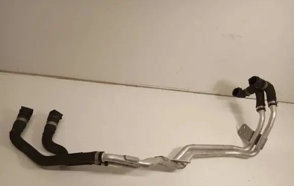 BMW 5 G30 G31 Engine coolant pipe/hose 8571601