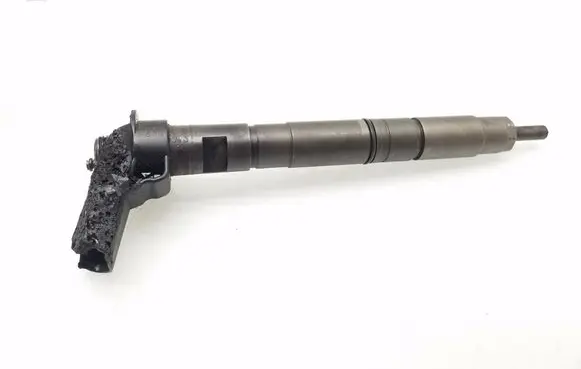 Audi A4 S4 B8 8K Fuel injector 03L130277 0445116030