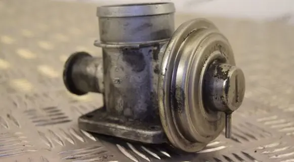 BMW 3 E46 EGR valve 7785452