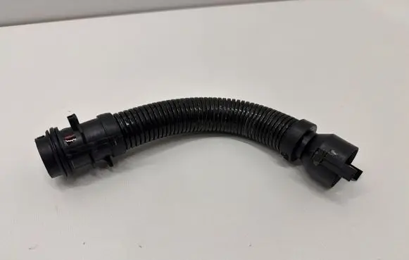 BMW 3 E90 E91 Breather/breather pipe/hose 