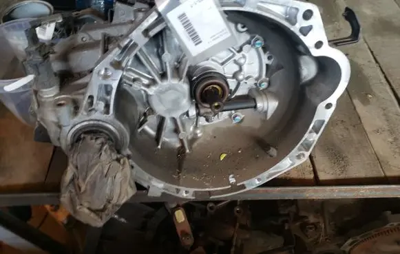 KIA Rio Manual 5 speed gearbox